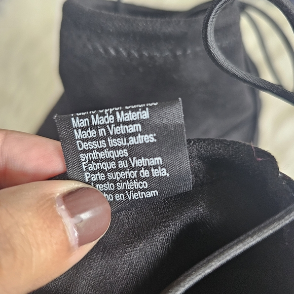 Christian Siriano black booties, size 8 - Picture 3 of 8